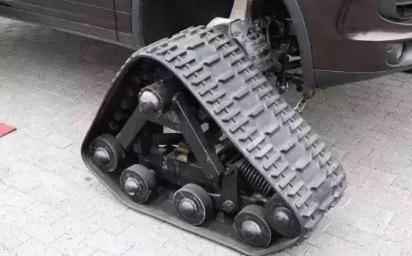 汽车轮胎扎钉子了补胎还是换胎