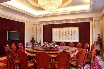 怎么拒绝别人的邀请吃饭回复