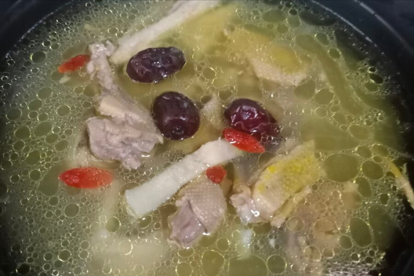 鸽子汤炖多长时间最好