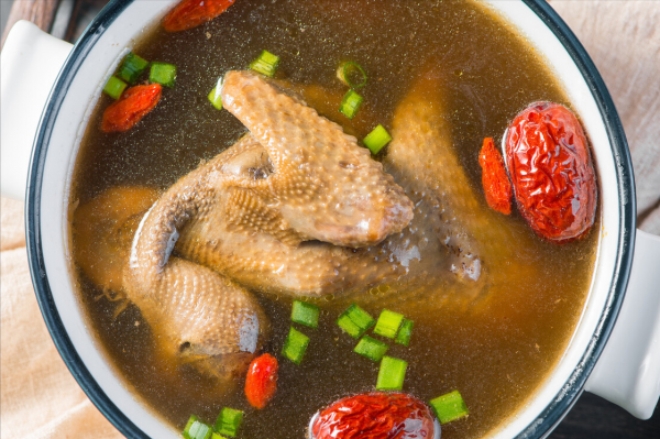 鸽子汤炖多长时间最好