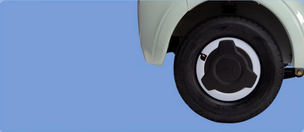 一万元小电跑4人座