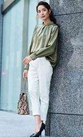 绿色配什么颜色好看图