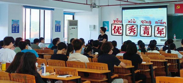 怎么鼓励高考复读的孩子的话