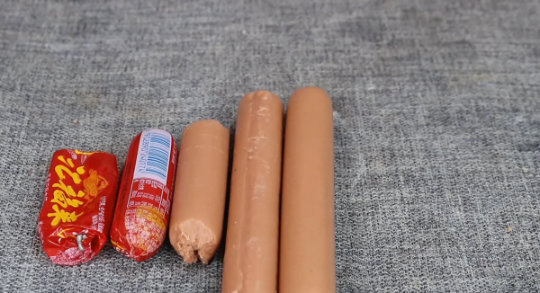 火腿肠怎么打开最方便最快方法