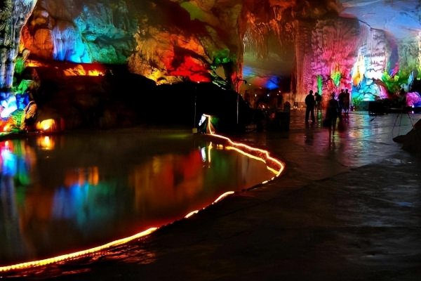 喀斯特地貌是什么意思