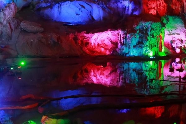 喀斯特地貌是什么意思