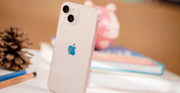 苹果13和13mini哪个值得买