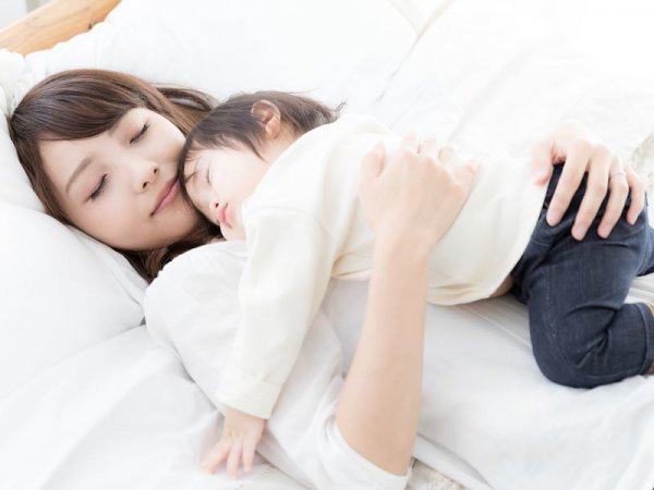 怎么哄孩子睡觉