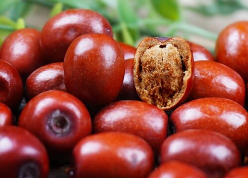 红枣含糖量高吗