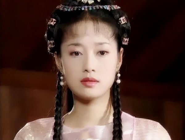 还珠格格紫薇原型是什么