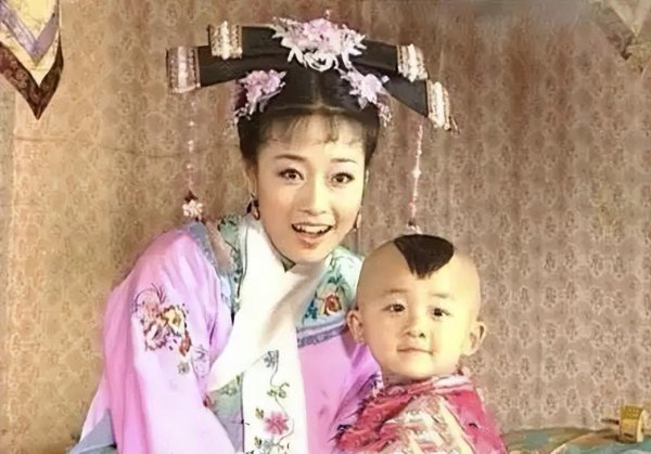 还珠格格紫薇原型是什么