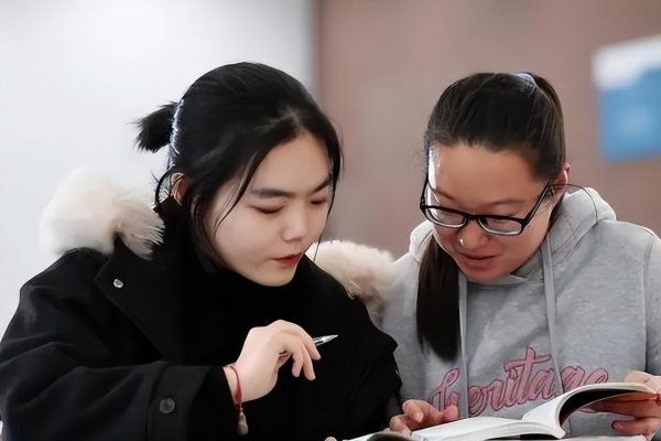 研究生一年的学费多少