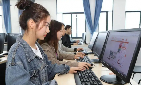 职高和高职的区别在哪