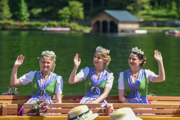 奥地利人口和面积是多少