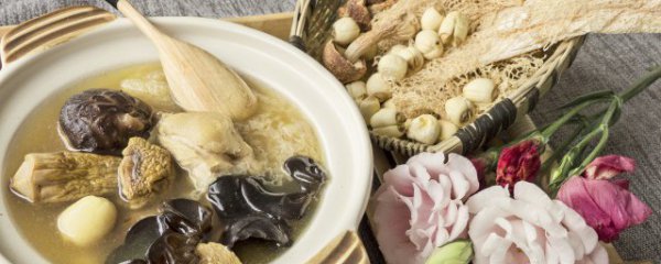 做鸡汤放什么食材好