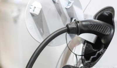 直流充电桩和交流充电桩的区别 电桩一般是直流还是交流