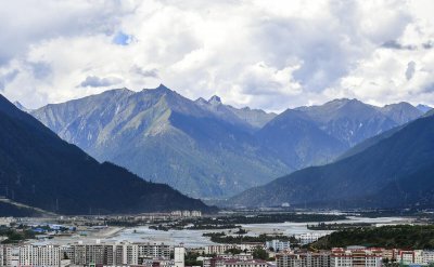 林芝必去的十大景点有哪些地方 林芝最值得去的旅游景区