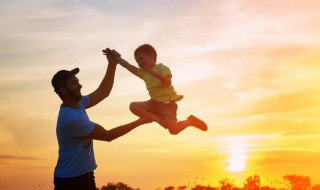 感恩父亲的话语 感恩父亲的话语推荐