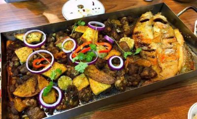 海陆空是什么菜式图片 新疆海陆空土坑烧烤简要介绍