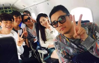 经纪人是干什么的 娱乐圈里明星的经纪人是干什么的