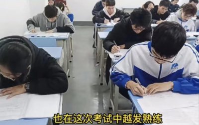怎么鼓励高考复读的孩子的话 鼓励复读高三学生的励志话语