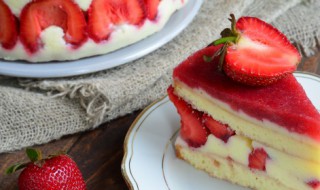 怎么做生日蛋糕既简单又好吃 生日蛋糕既简单又好吃的方法