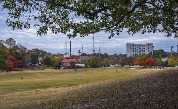 亚特兰大在美国哪个位置