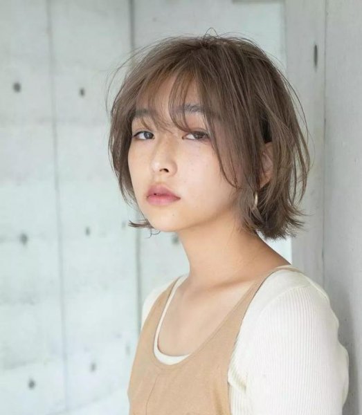 30一40岁女人减龄发型短发