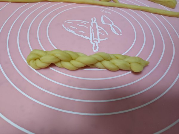 炸麻花是死面还是发面