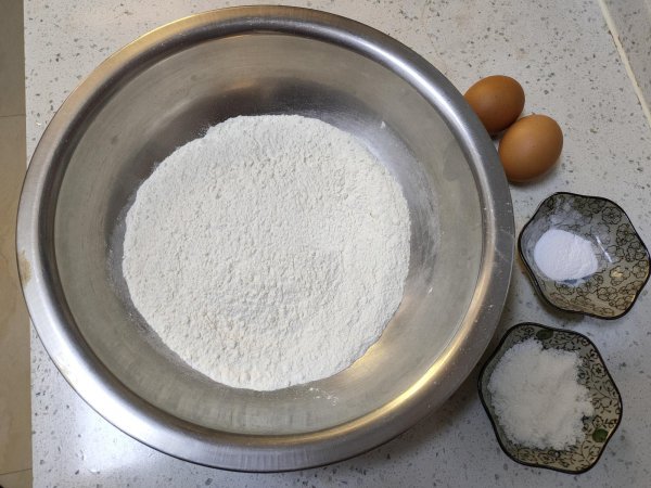 炸麻花是死面还是发面