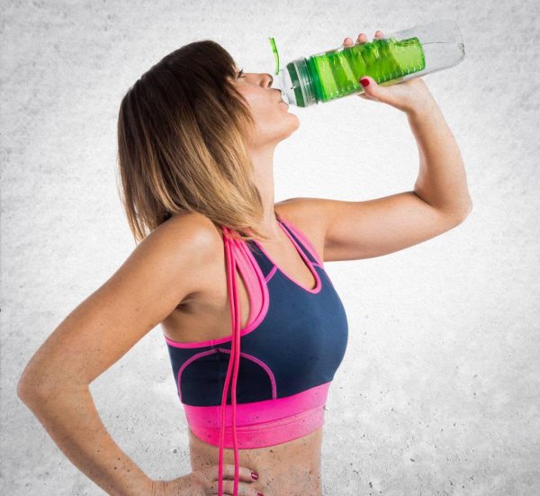 跑完步喝什么水最好