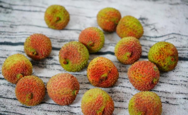 全国荔枝哪里产的最好吃又便宜