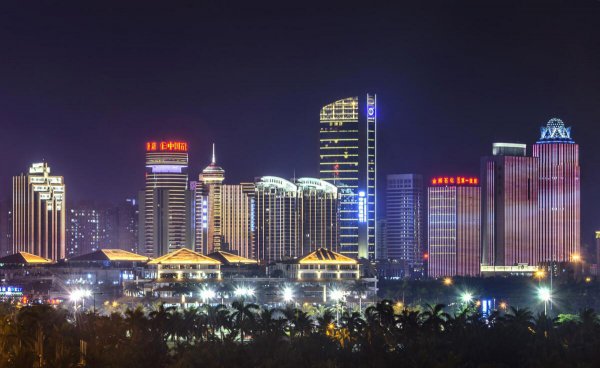 海南人均gdp及人口情况