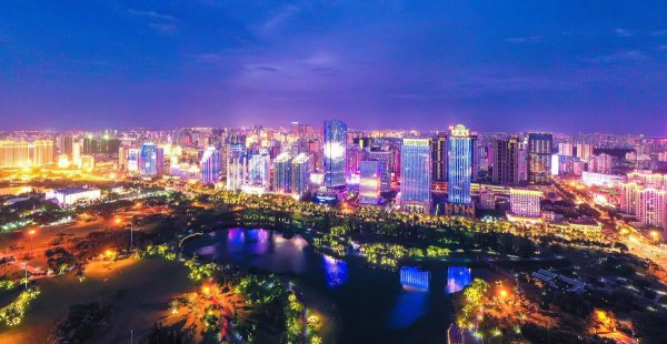 海南人均gdp及人口情况