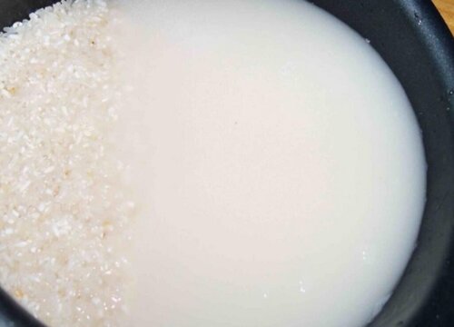 立秋后如何给植物浇水叶片油绿光亮