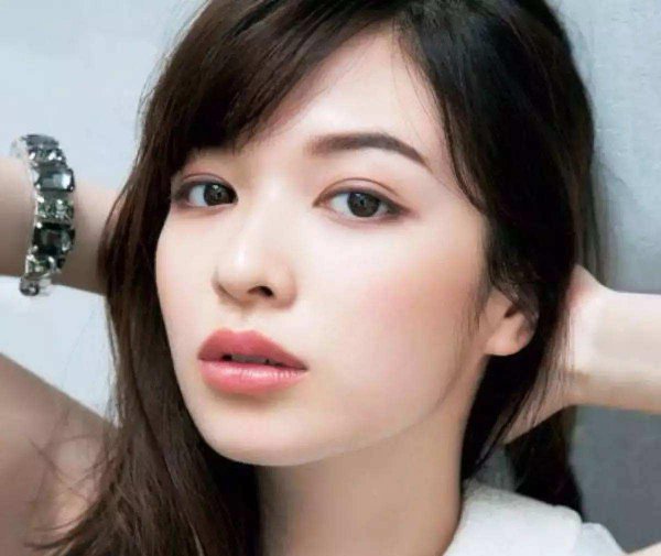 40岁女人最有气质发型