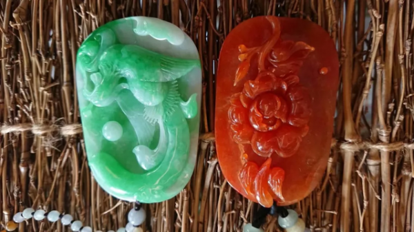 戴翡翠的好处和功效