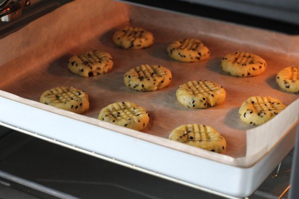 空气炸烤箱和空气炸锅哪个好