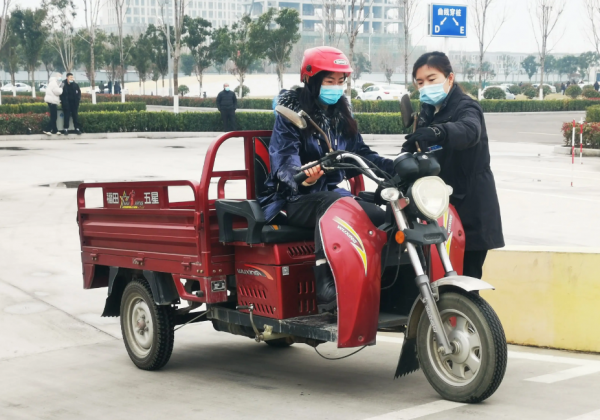 持有c1驾照可以骑电动车吗