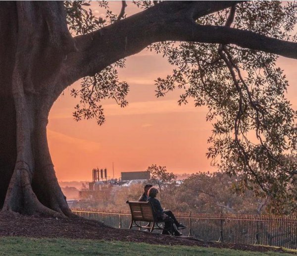 男人分手后还想做朋友的心理分析