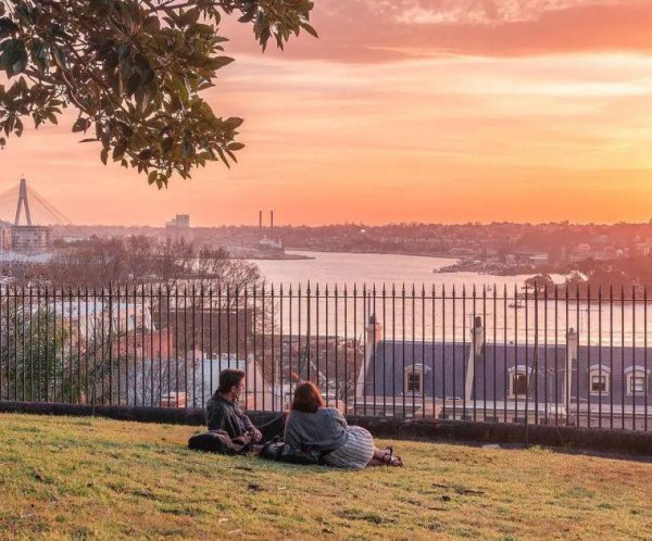 男人分手后还想做朋友的心理分析