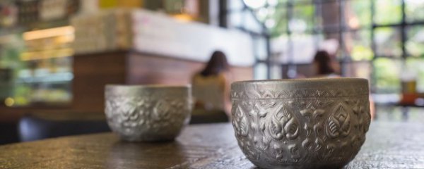 水杯上最好刻什么字呢女生