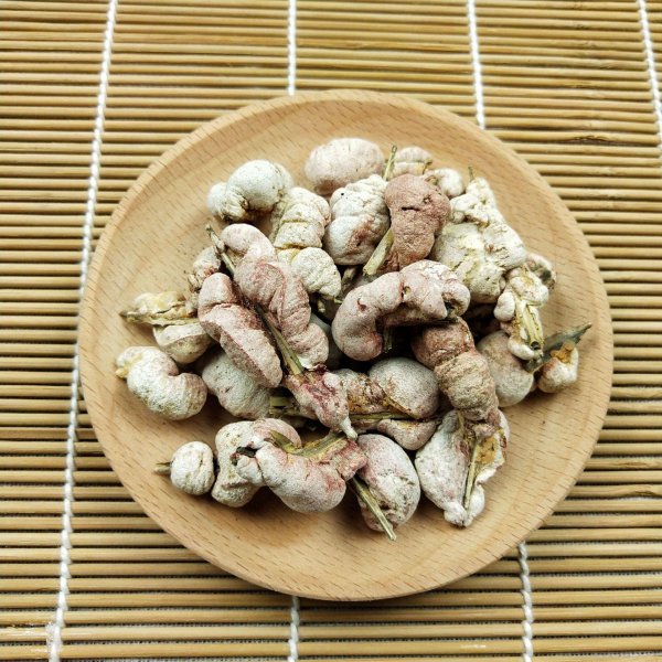 竹林里的竹笋能吃吗