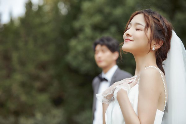 让男人想你一整天句子