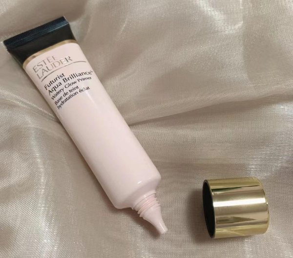 妆前乳哪个牌子好用推荐