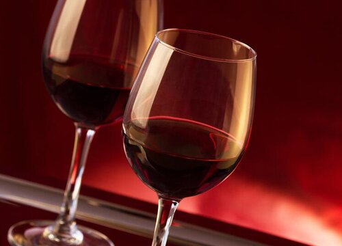 红酒浇花有什么好处与后果