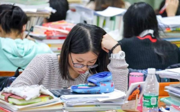 考研和考公务员可以一起准备吗