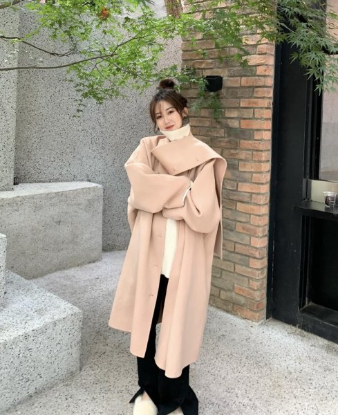 粉色和什么颜色搭配好看