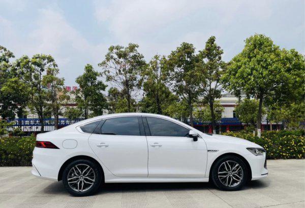 比亚迪秦plus dmi落地价