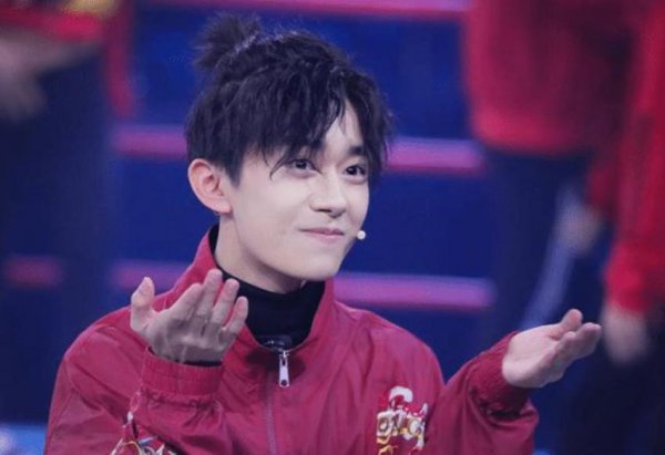 易烊千玺高考考了多少分